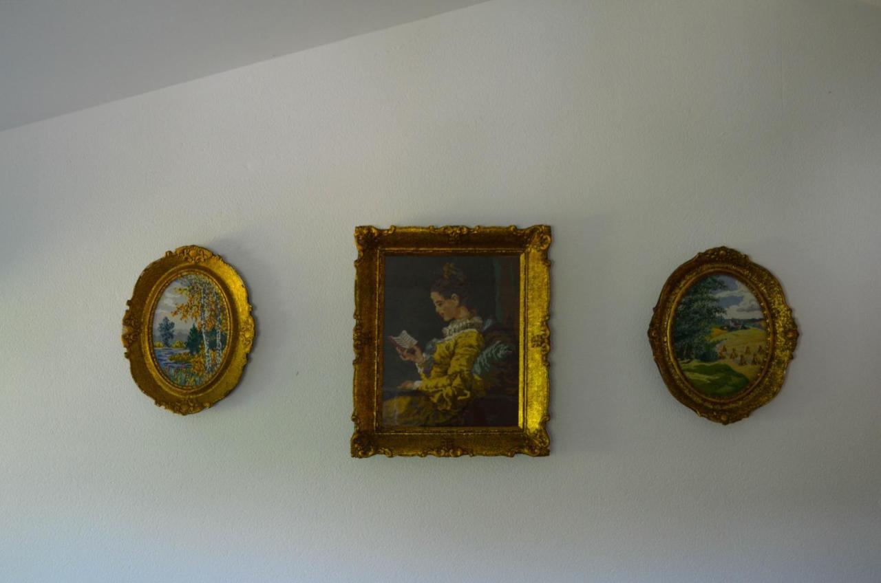 Villa Semeder 威尔帕扎 外观 照片