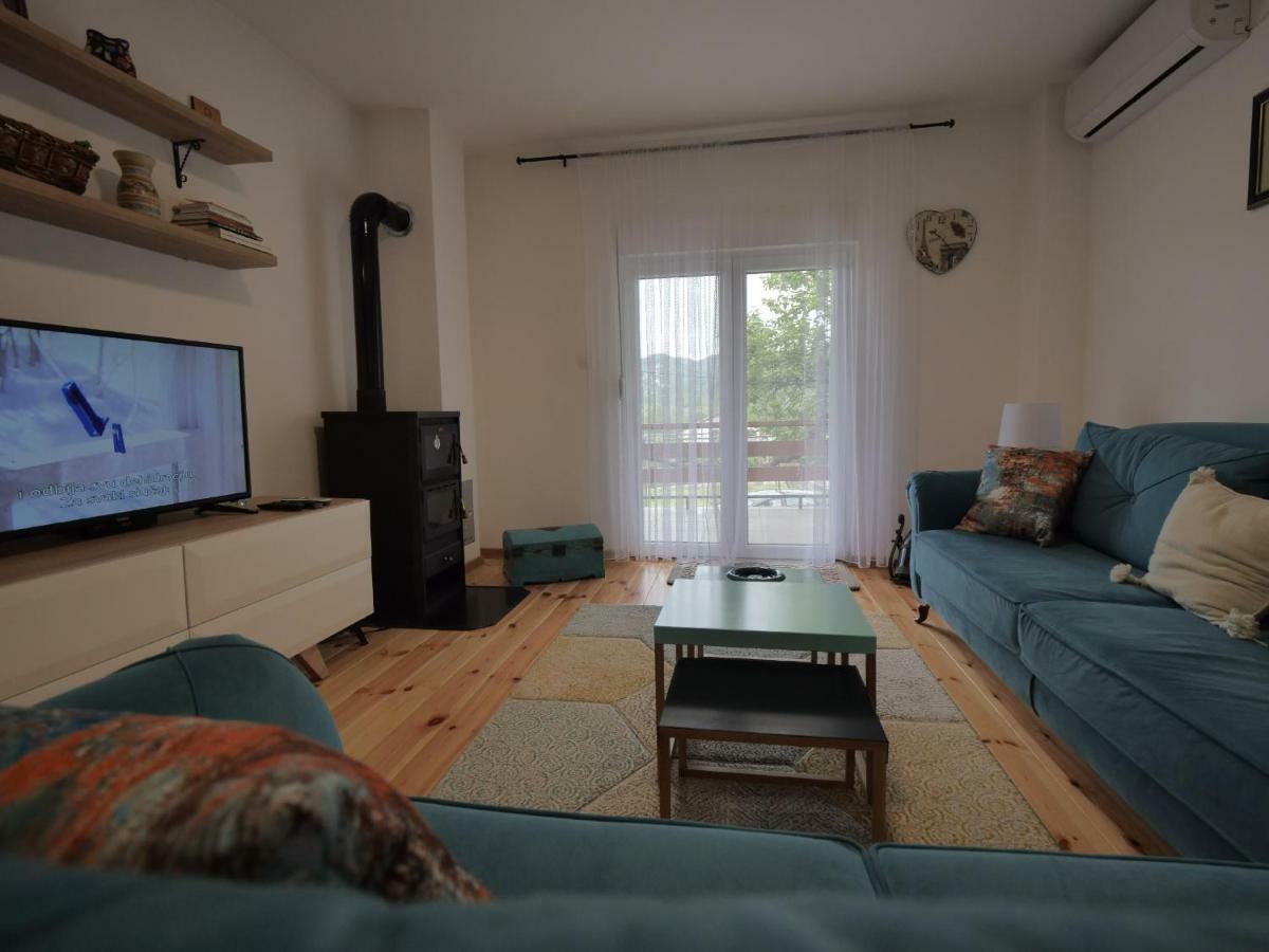 Villa Semeder 威尔帕扎 外观 照片